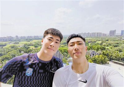 操大逼片